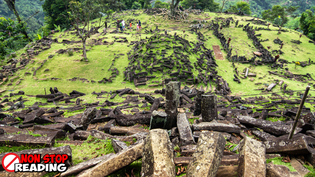 Gunung Padang