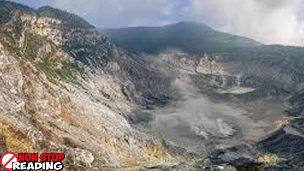 Tangkuban Perahu Sambil Napas Tilas Sejarah
