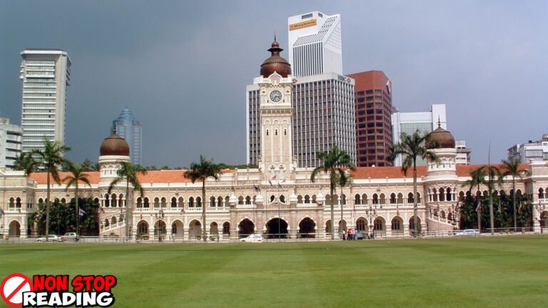 Sultan Abdul Samad Jejak Arsitektur Moor: Sejarah Bangunan
